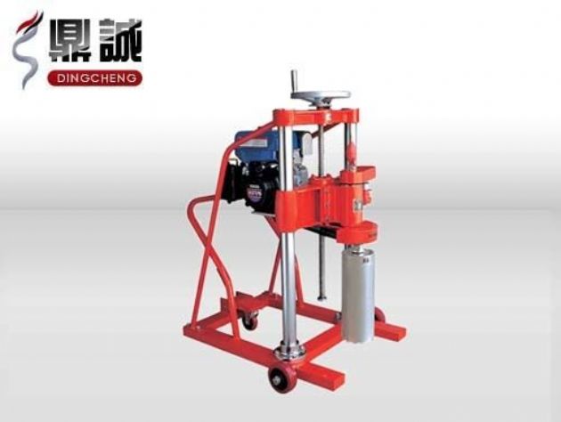 點擊查看詳細信息<br>標題：內(nèi)燃式鉆孔取芯機 閱讀次數(shù)：4379
