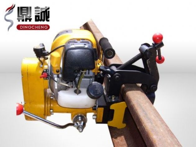 點(diǎn)擊查看詳細(xì)信息<br>標(biāo)題：內(nèi)燃鋼軌鉆孔機(jī) 閱讀次數(shù)：4717