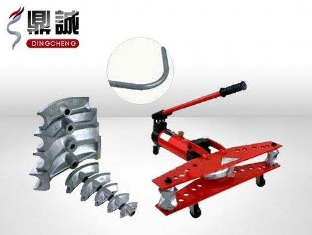 點擊查看詳細信息<br>標題：手動液壓彎管機 閱讀次數(shù)：4700