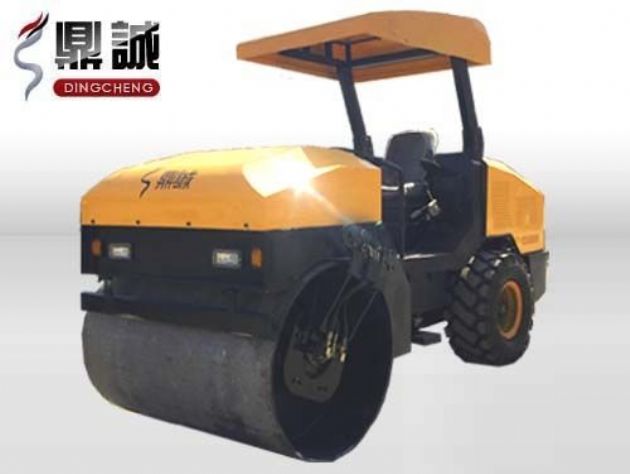 點(diǎn)擊查看詳細(xì)信息<br>標(biāo)題：4噸單鋼輪振動(dòng)壓路機(jī) 閱讀次數(shù)：13587